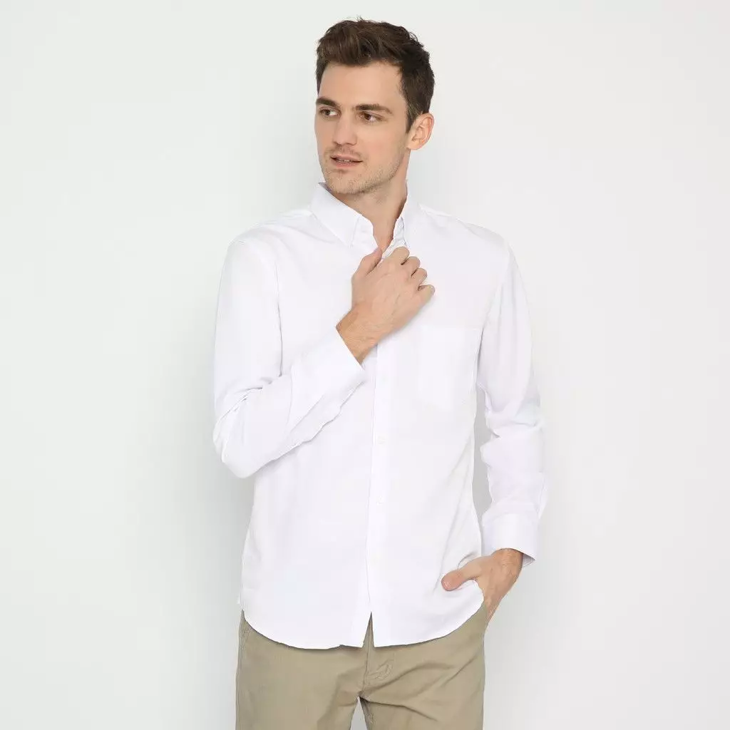 Platini Kemeja Pria Polos Lengan Panjang Putih Polinosic 66014