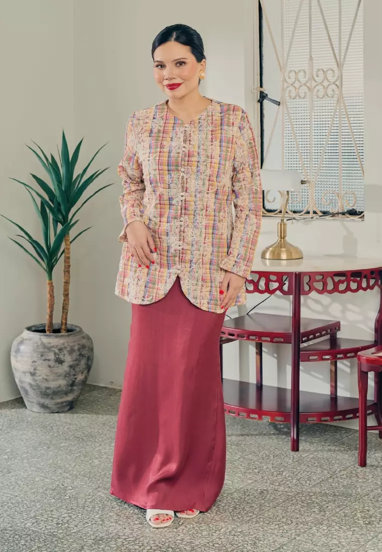 KURUNG NONA SET in Anggerek Red