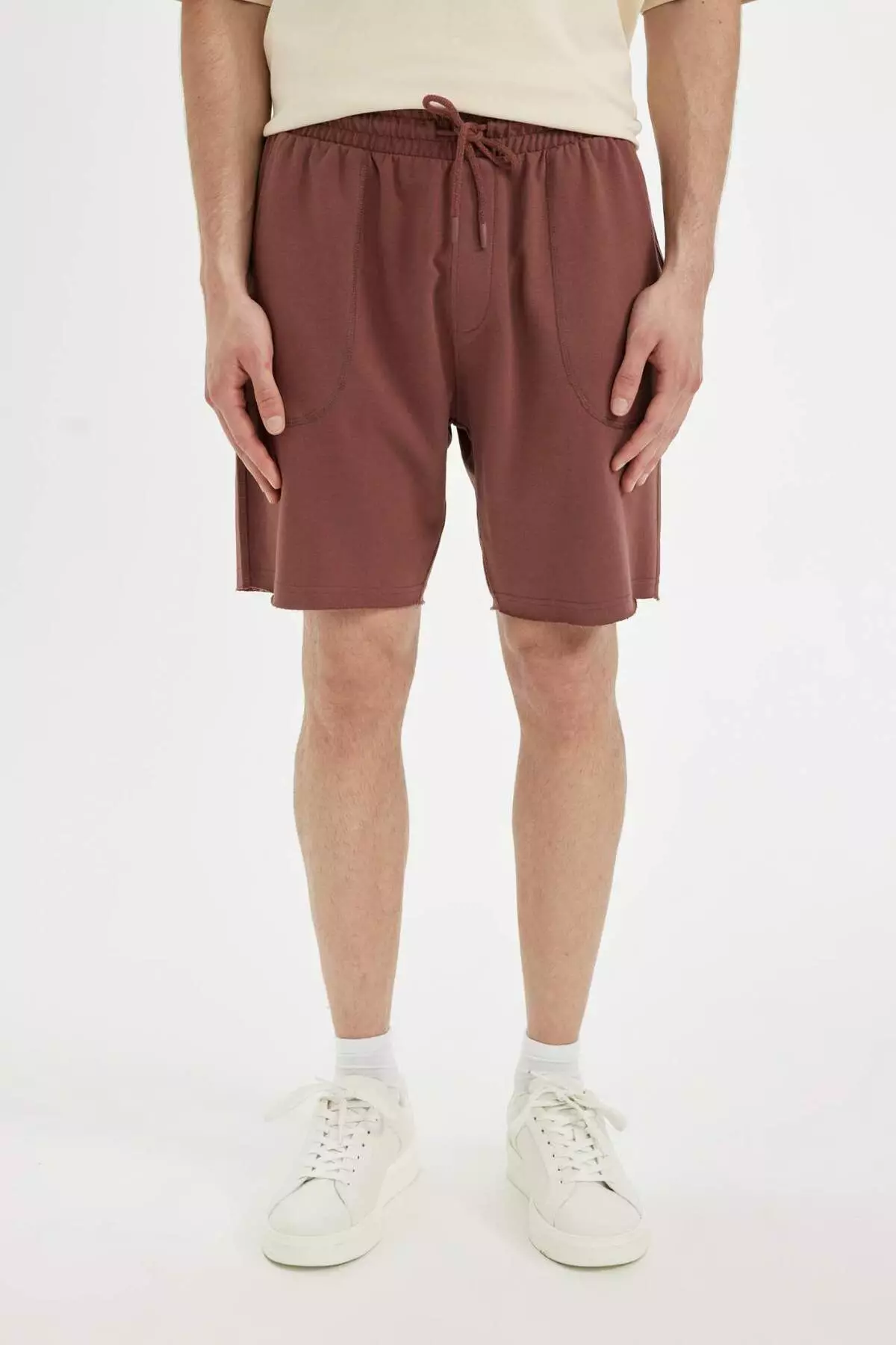 100% Cotton Slim Fit Slim Fit Narrow Leg Pocket Basic Plain Shorts B8673Ax24Sm