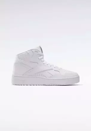 Reebok White Shoes | Men & Women | ZALORA Philippines