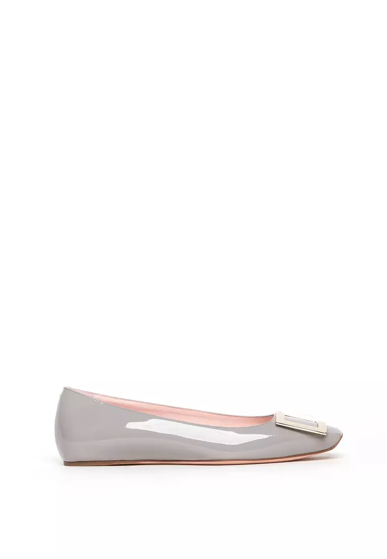 Discount on ROGER VIVIER  shoes - SKU: Trompette Metal Buckle Ballerinas In Patent Leather Flats