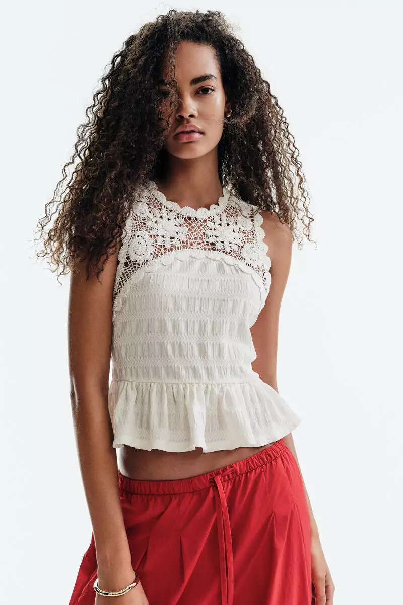 Crochet-look-section textured top