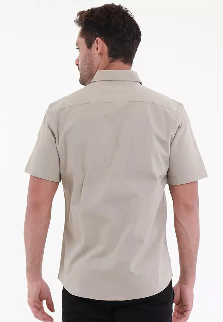 MAGINOT OXFORD 2.0 KHAKY Kemeja Casual Slim Fit Lengan Pendek