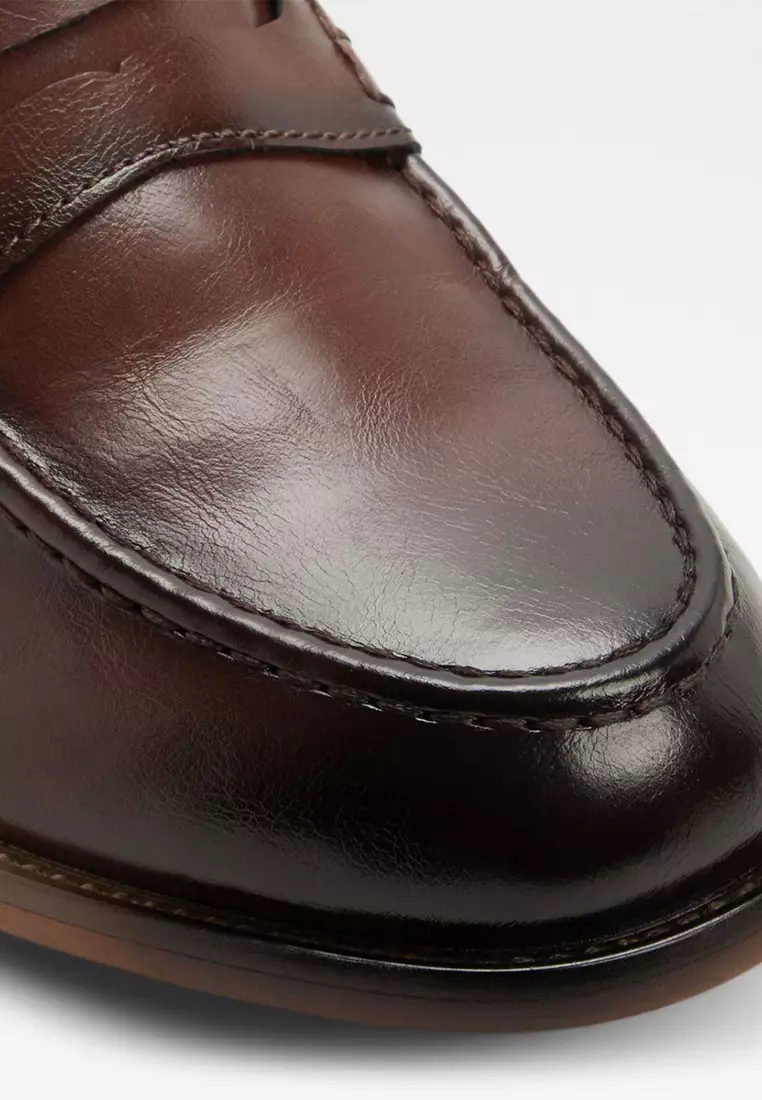 Cristof Loafers