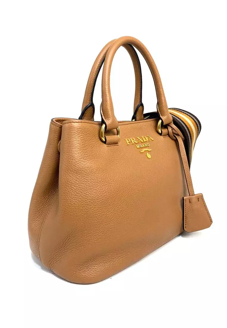 Prada borsa a mano vitello clearance phenix