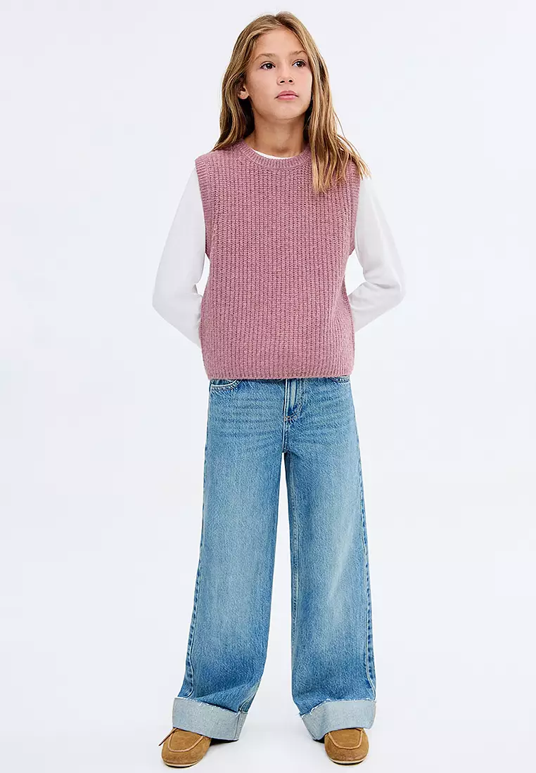 Knitted Vest