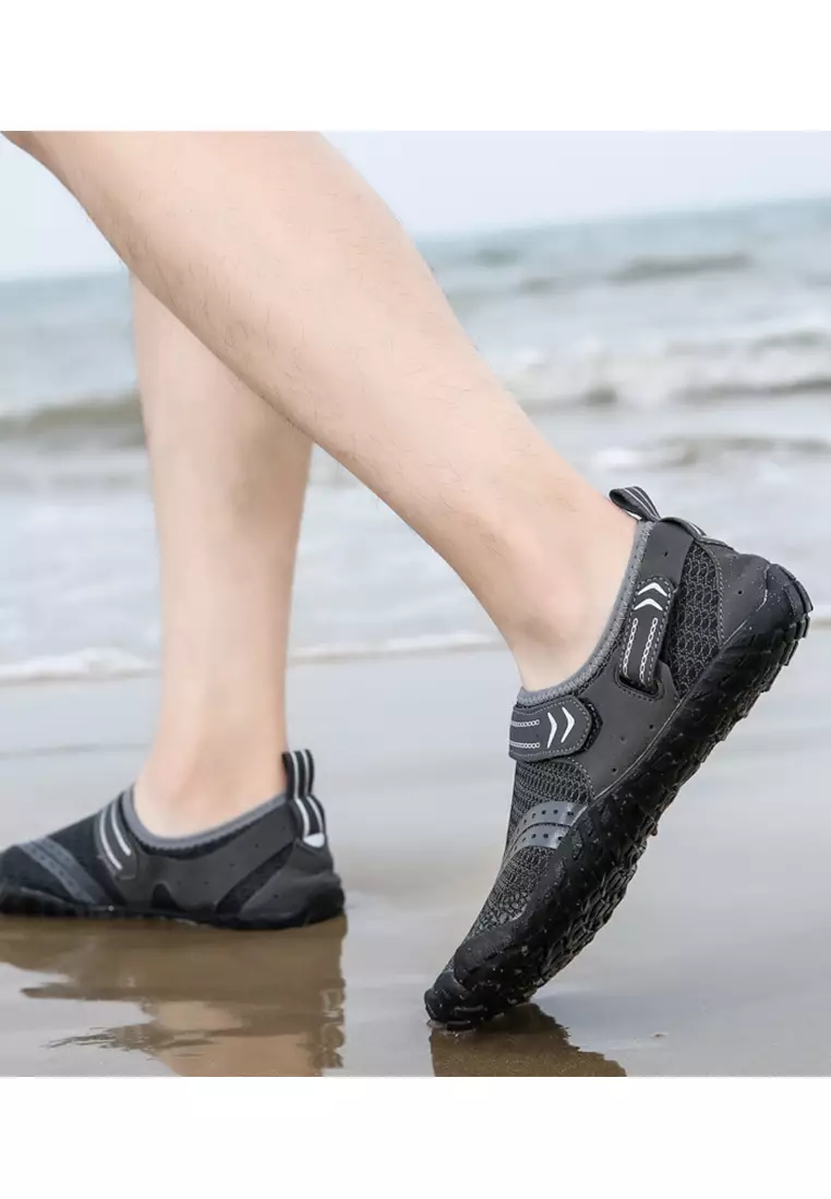 Unisex Velcro Outdoor Hiking And Wading Shoes HYF203