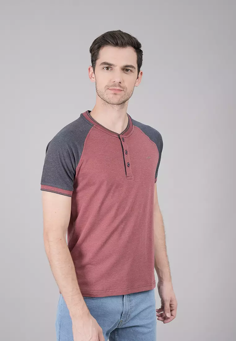 LGS - Kaos Casual Pria - Kerah Henley - Lengan Pendek - Merah Maroon - Slim Fit - JPS.321.C3111F.03.C