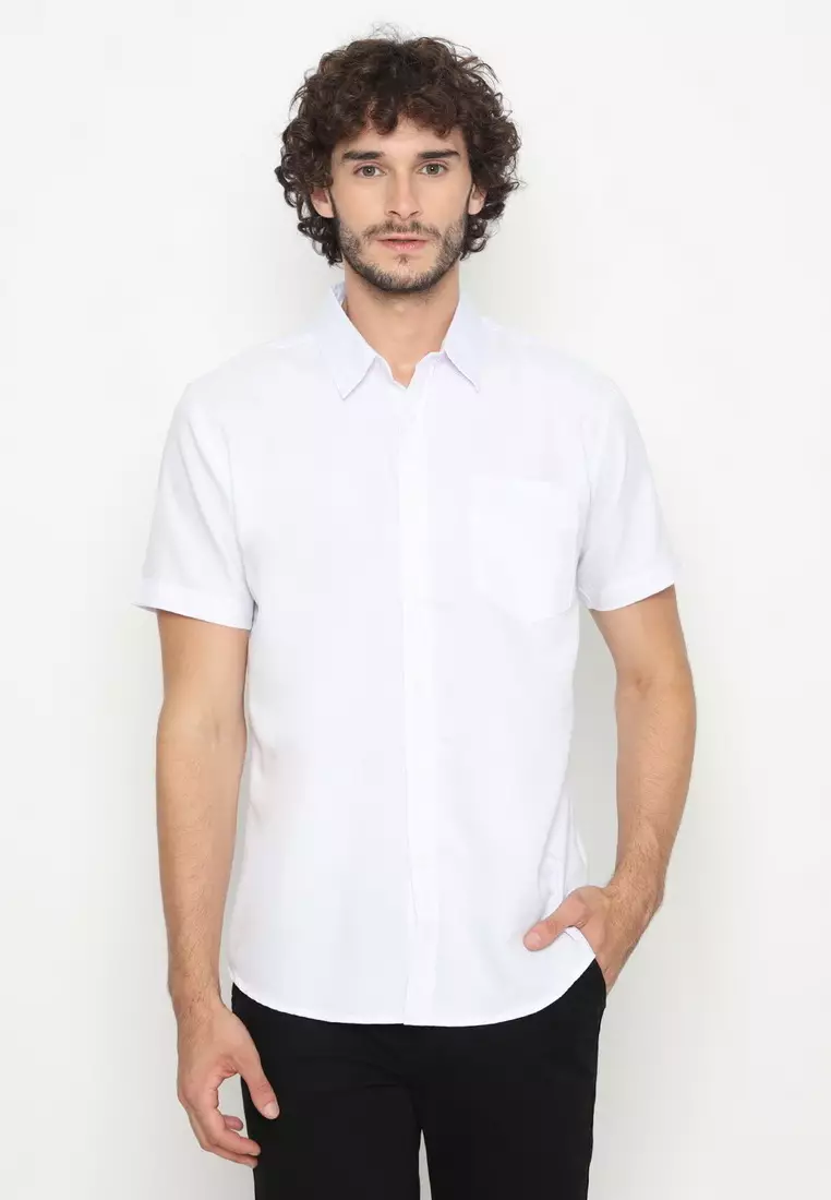 POLICE Kemeja Polos Basic Cotton Soft White Regular Fit Pria