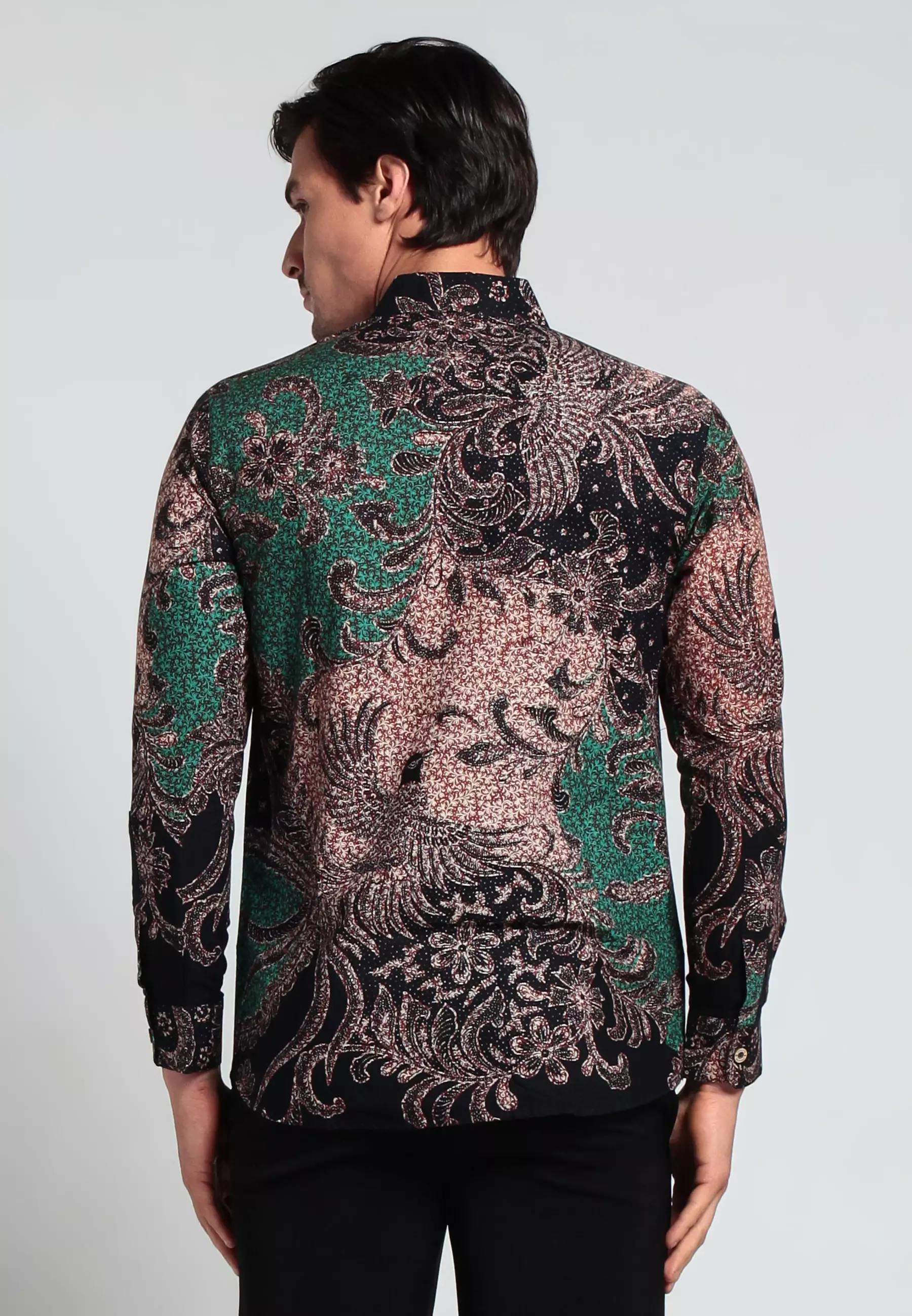 Kemeja cucak rawa tanahan slimfit