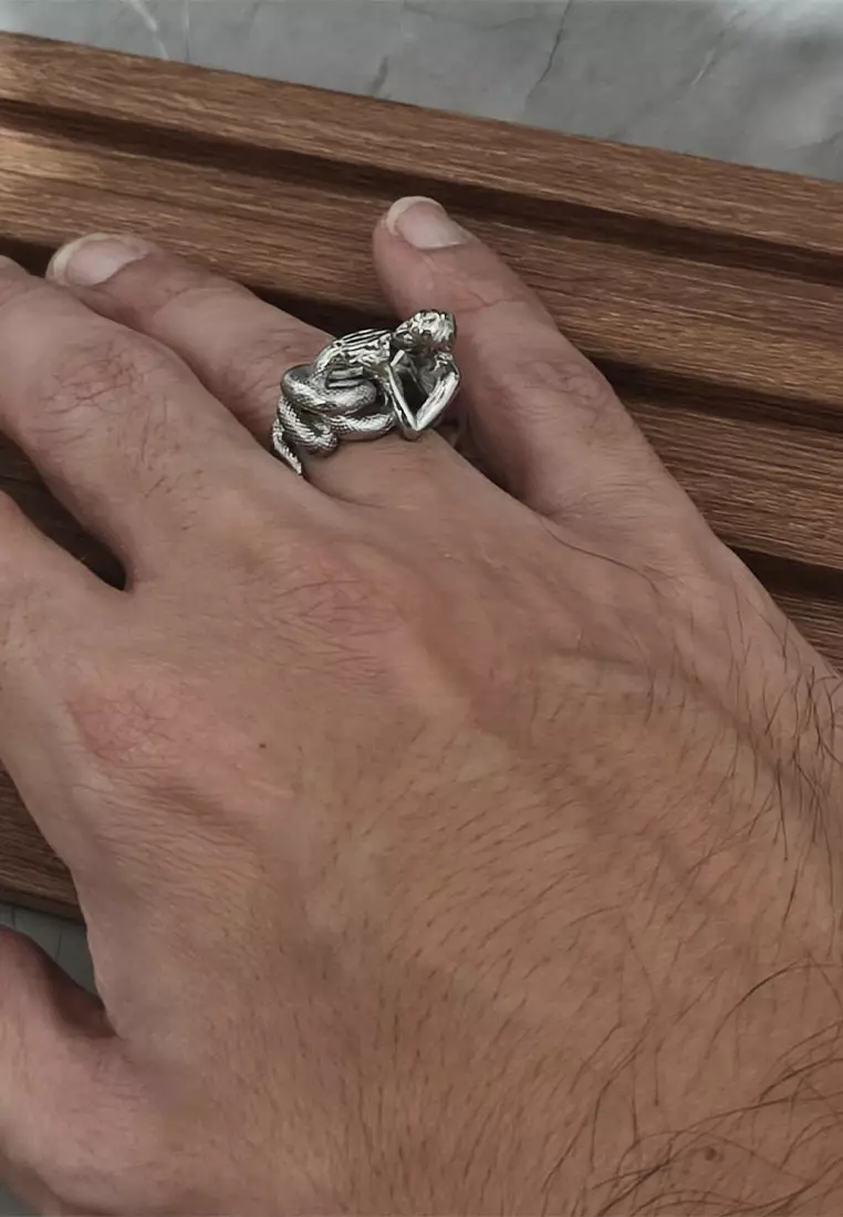Aksesoris Cincin Pria snake Charmer Ring Silver 