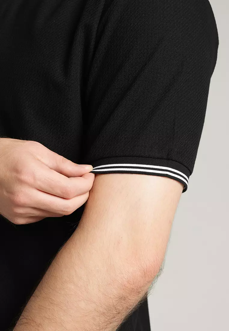 MOC - Kaos Polo Pria Lengan Pendek Derby - Black