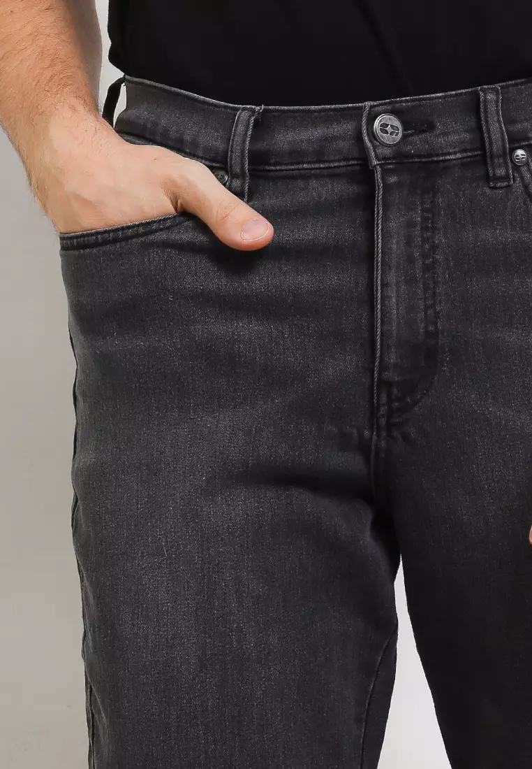 Bowler Slim Fit Short Jeans