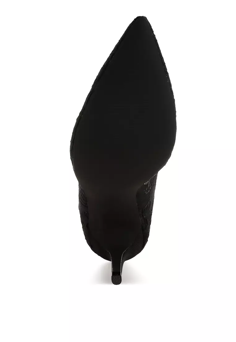 Stiletto Heel Lace Pumps in Black