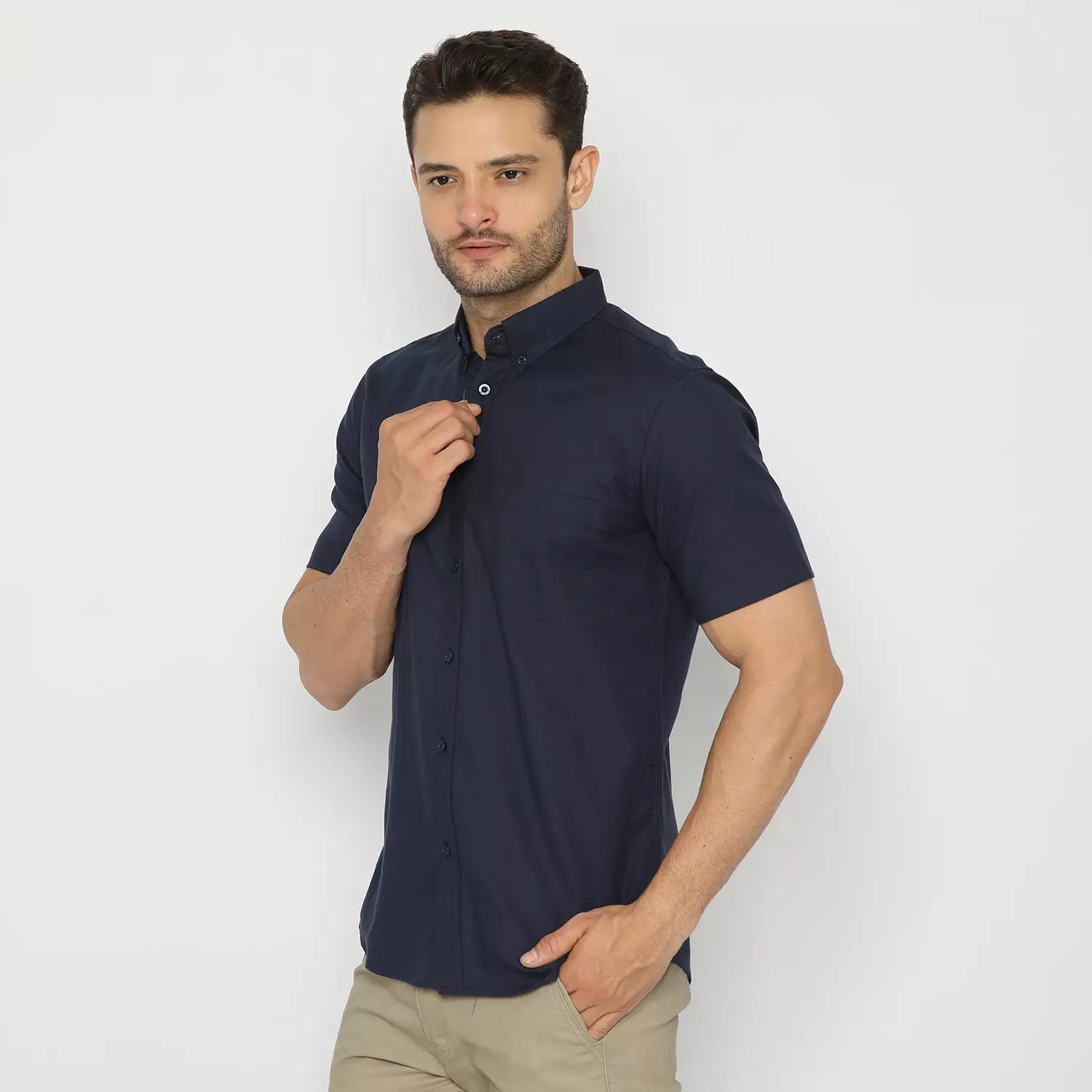 Platini Kemeja Pria Lengan Pendek Basic katun oxford Navy 63212