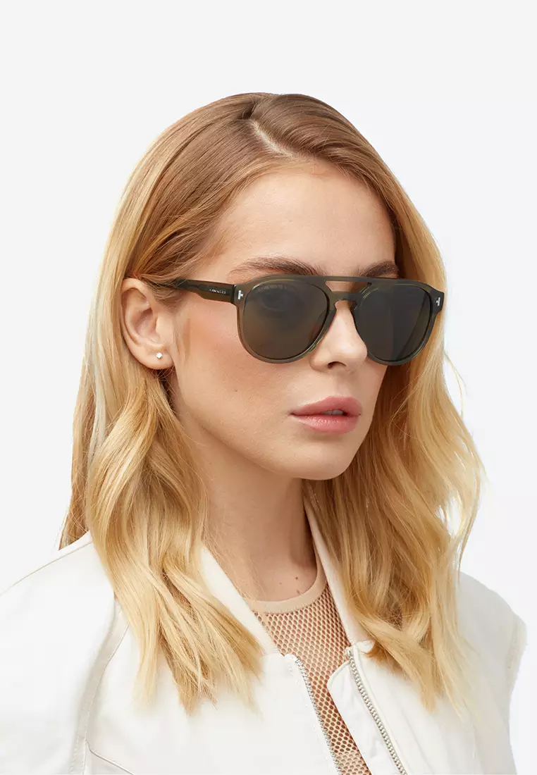 HAWKERS POLARIZED Green Alligator DIVER Sunglasses for Men and Women, Unisex. UV400 Protection. Official Product designed in Spain