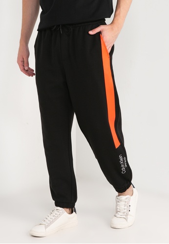 Calvin Klein Color Block Sweatpants - Calvin Klein Jeans Apparel 2023 | Buy Calvin  Klein Online | ZALORA Hong Kong