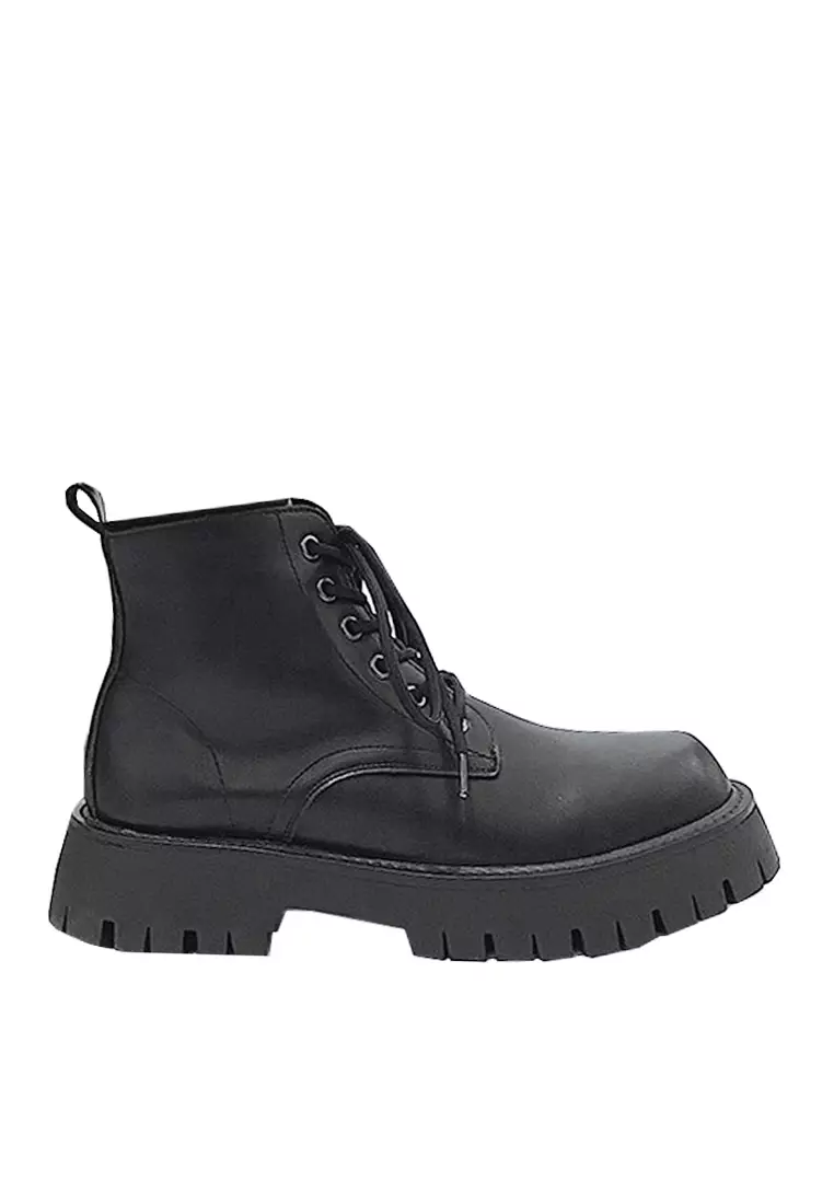 Discount on Twenty Eight Shoes  shoes - SKU: VANSA Fashionable Cow Leather Lace-Up Short Martin Boots VSM-B21217.6