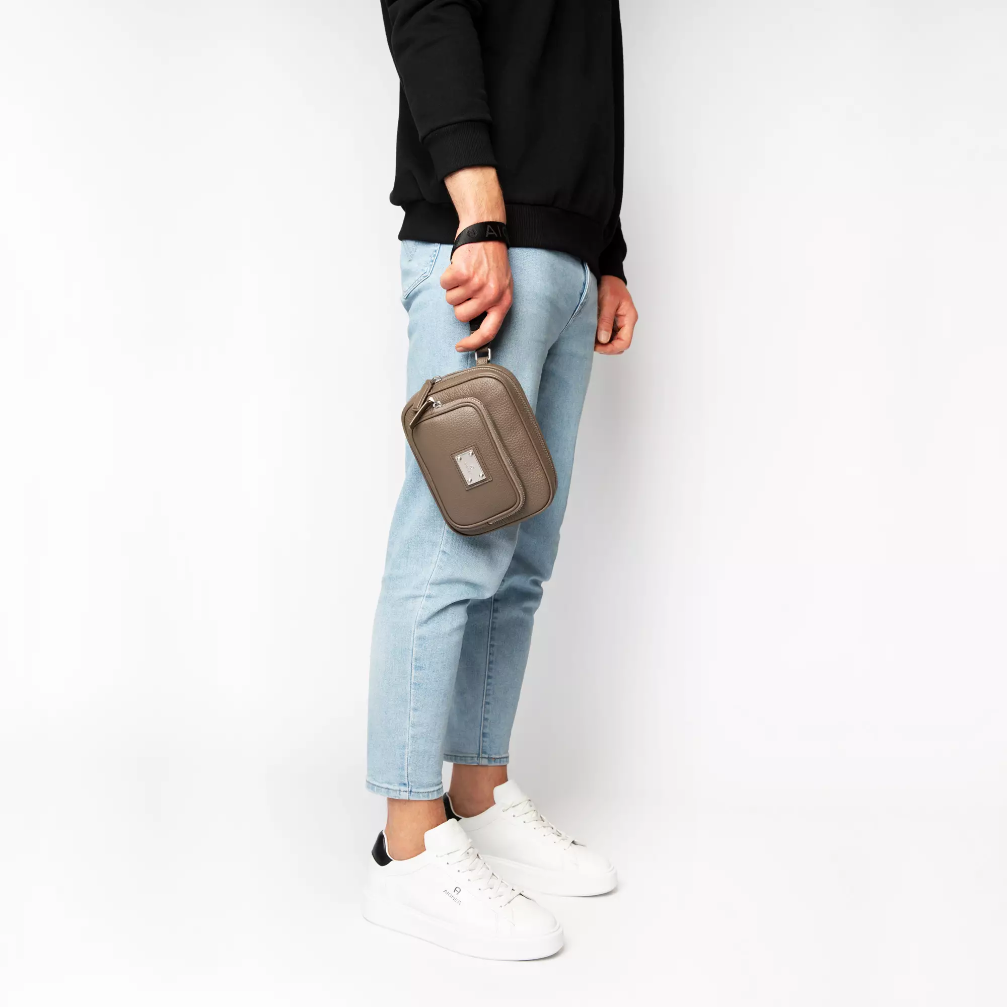 AIGNER ELIO S CROSSBODY