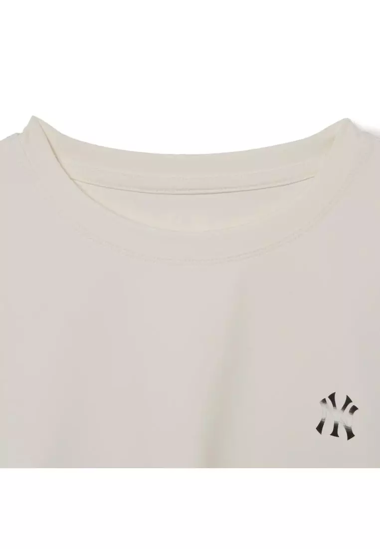 WOMEN'S BASIC ATHLEISURE MEDIUM LOGO LONG CROP SLEEVE T-SHIRTS NEW YORK YANKEES