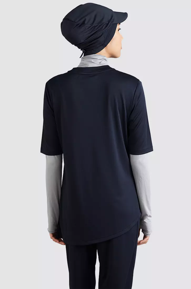 中长袖运动 T 恤