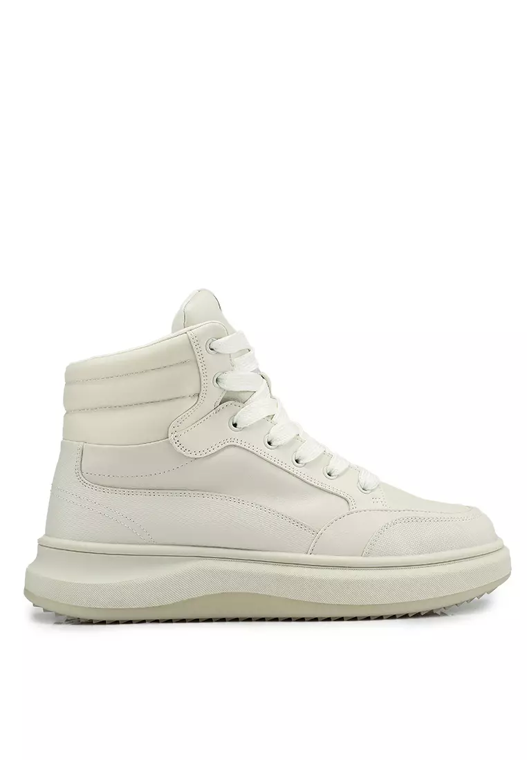 Strato Hi-Top Sneakers