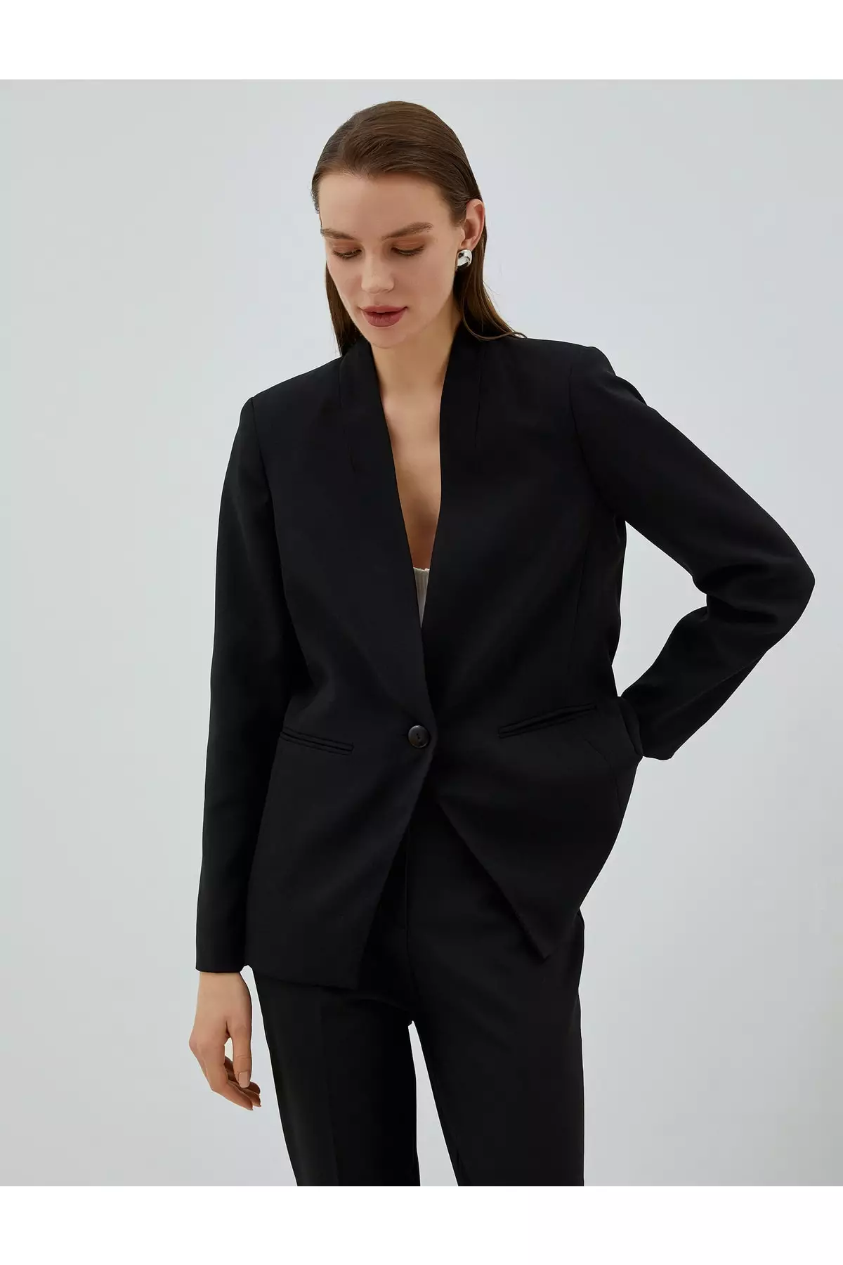 Long on sale collarless blazer