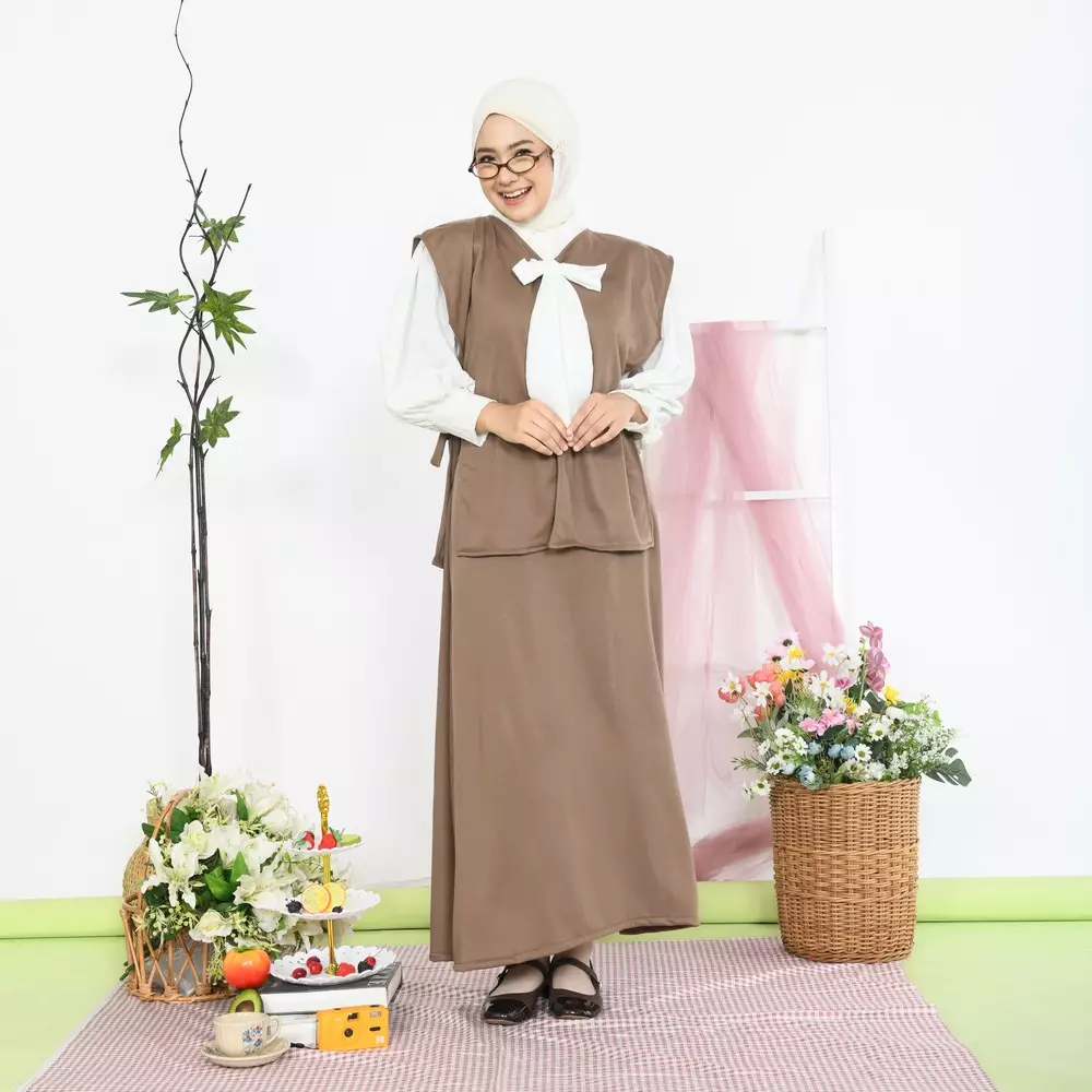 Amari One Set Vest Skirt - Soft Mahogany M19706 R39S4