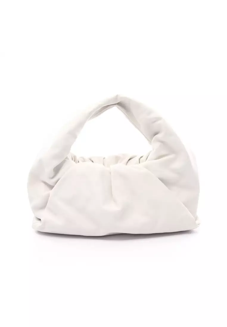 Pre loved BOTTEGA VENETA The shoulder pouch Handbag leather white