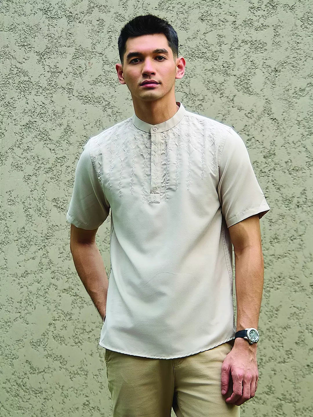 OXCON Kemeja koko Tangan Pendek Bordir Baiq Cream