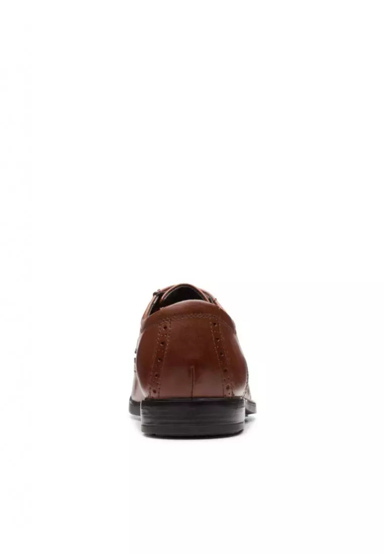 Clarks Howard Wing Dark Tan Leather Mens Shoes with Cushion Plus and Medal Rated Tannery Technology