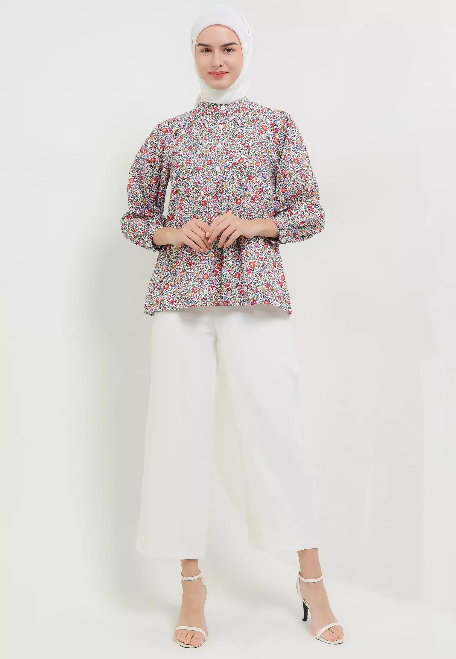 MFMW Shaira Atasan Blouse Multicolor Motif Bunga