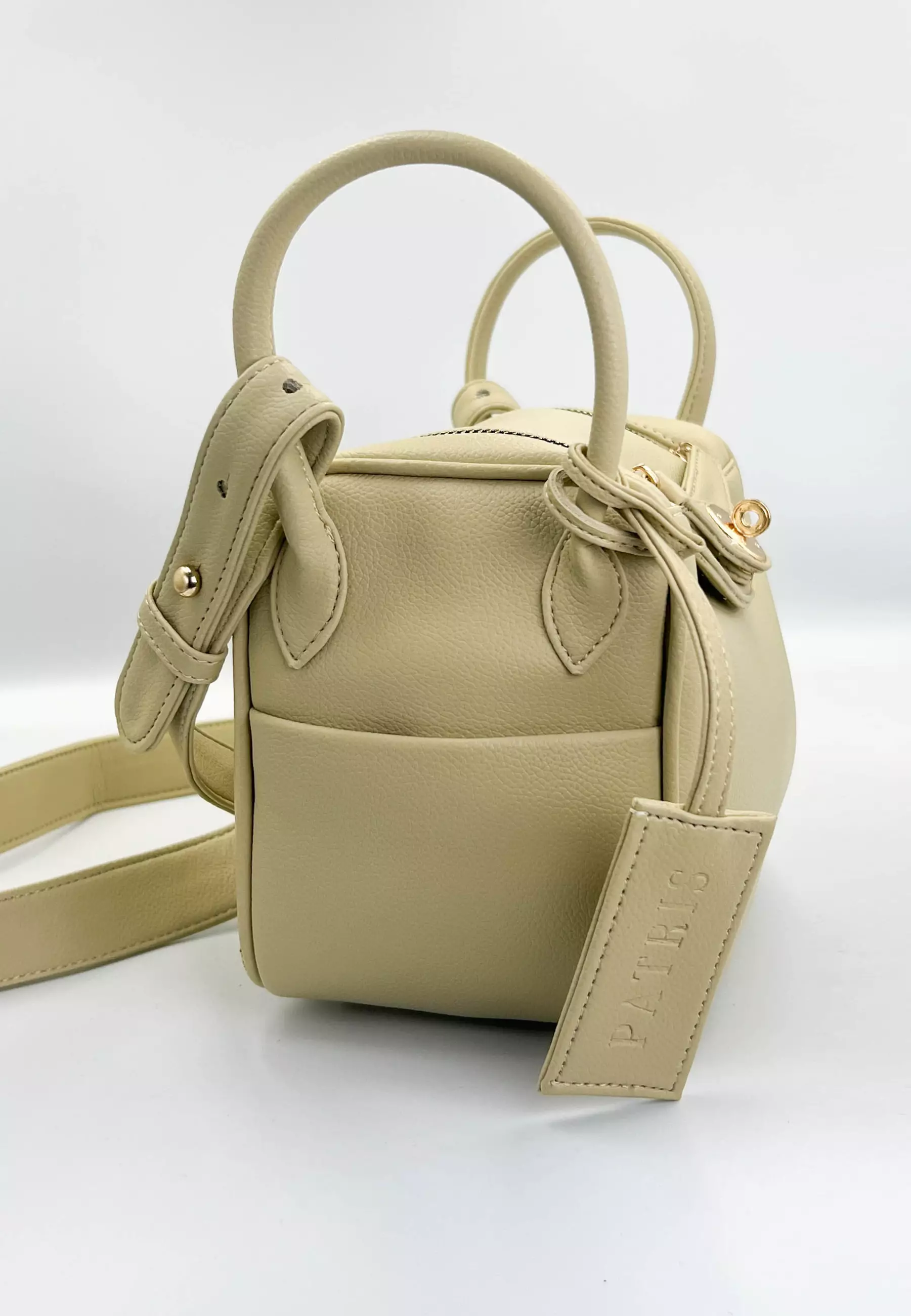 Patris Lyodra Sling Bag / Tas Wanita Selempang