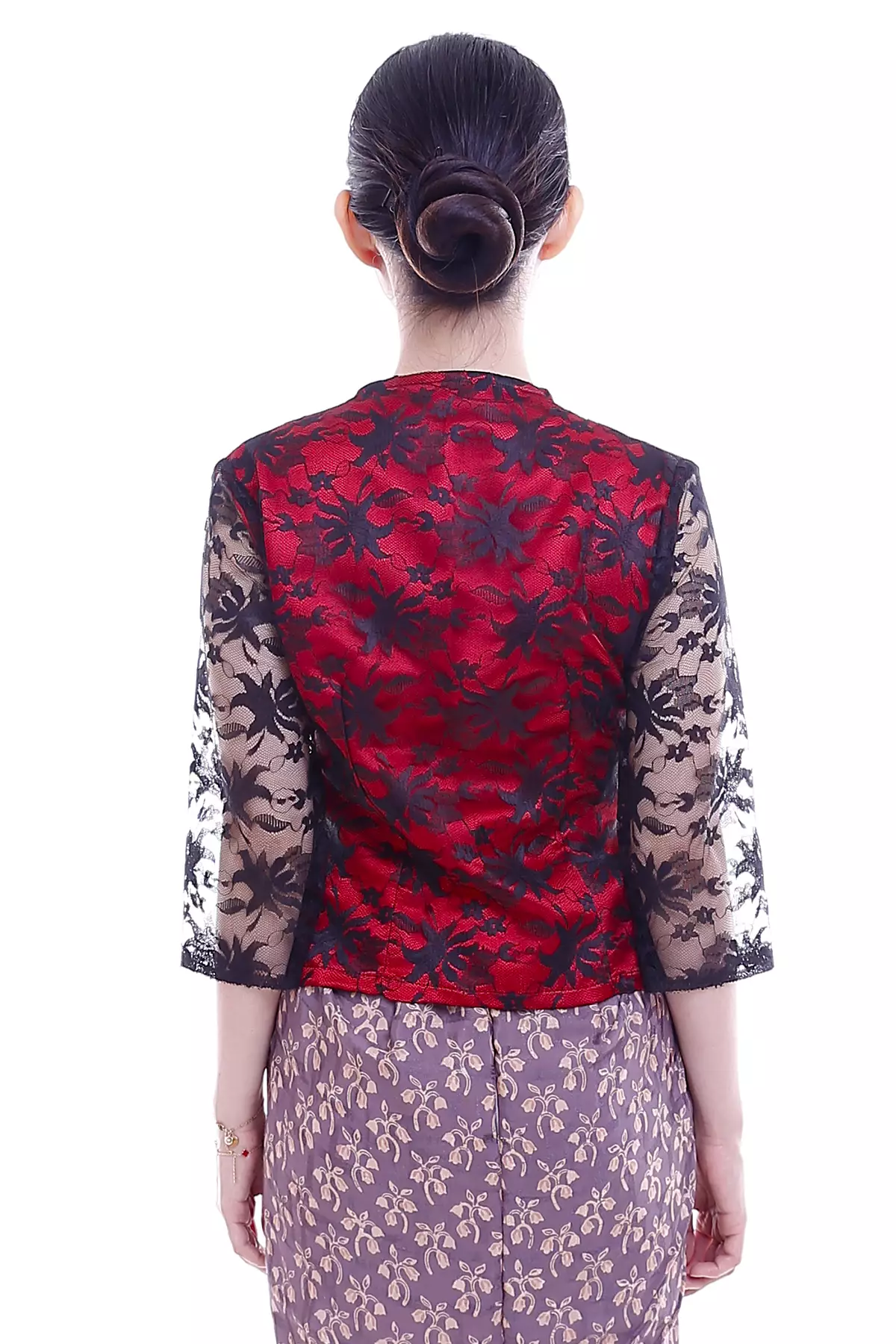 Sinok Putu Mayang Kebaya Abang Ireng