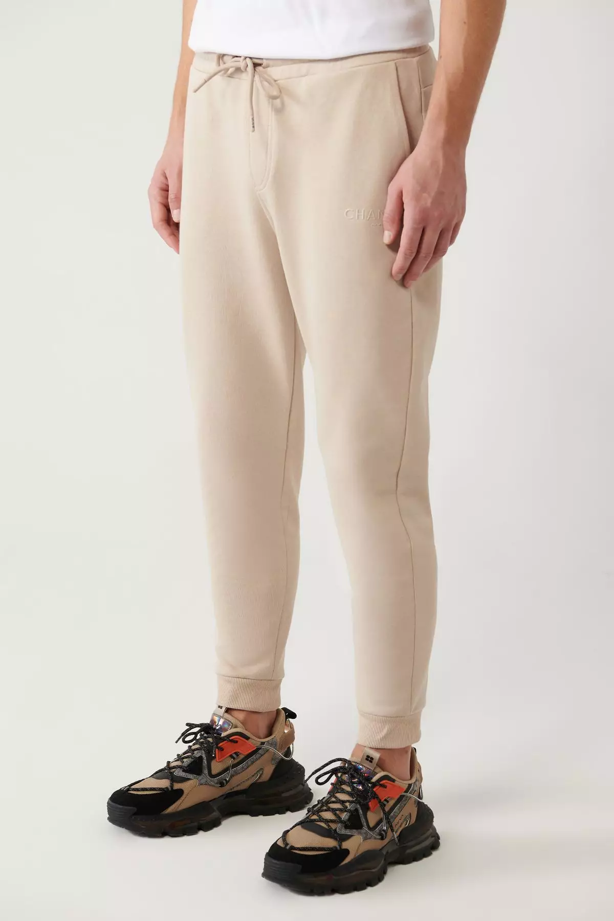 Men's Beige Waist Tied 3 Thread Raised Printed Sweatpants A32Y3411