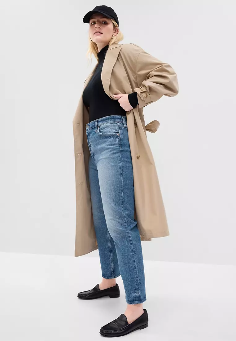 High Rise Cheeky Straight Jeans