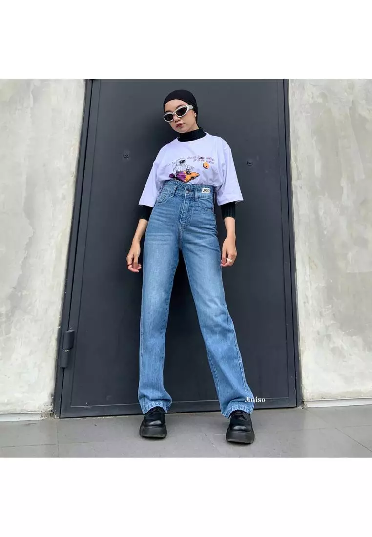 Ultra Highwaist Loose Jeans 220 LEVEL UP