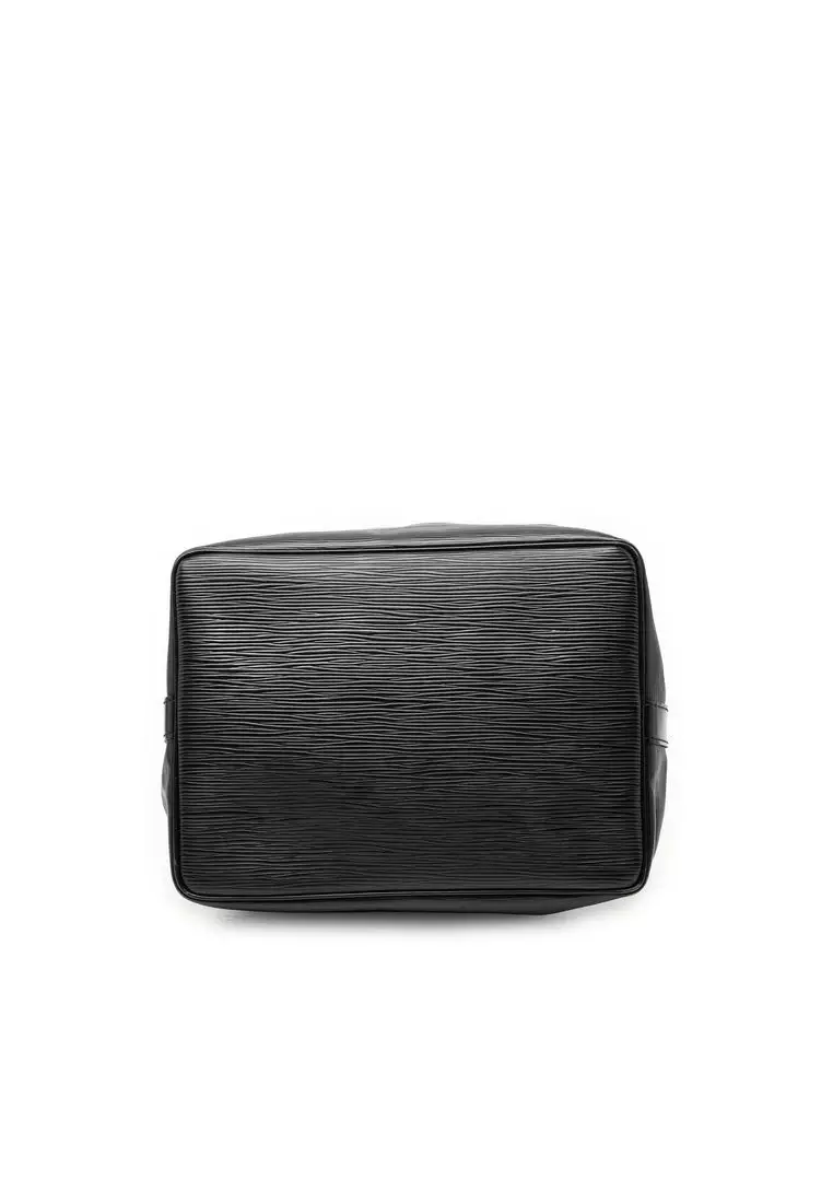 Pre-Loved Louis Vuitton Epi Petit Noe