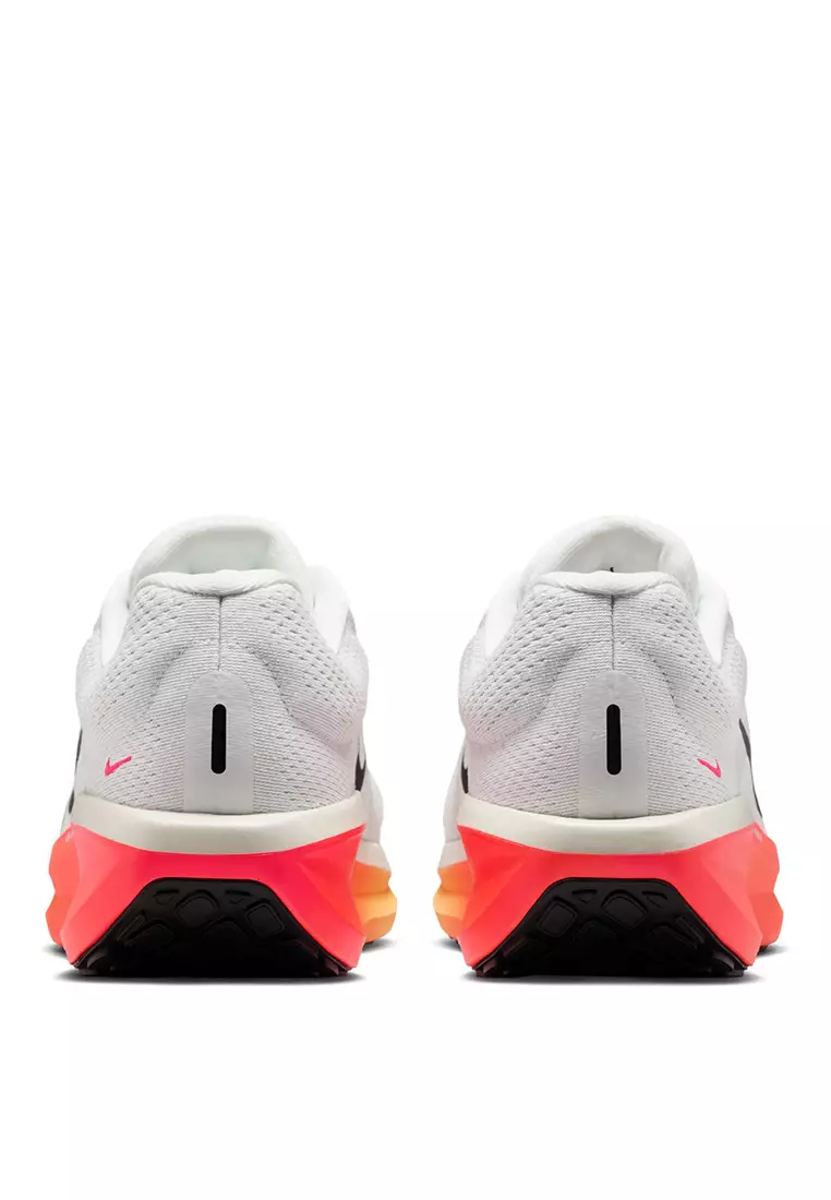 Winflo 11 Road Running Shoes