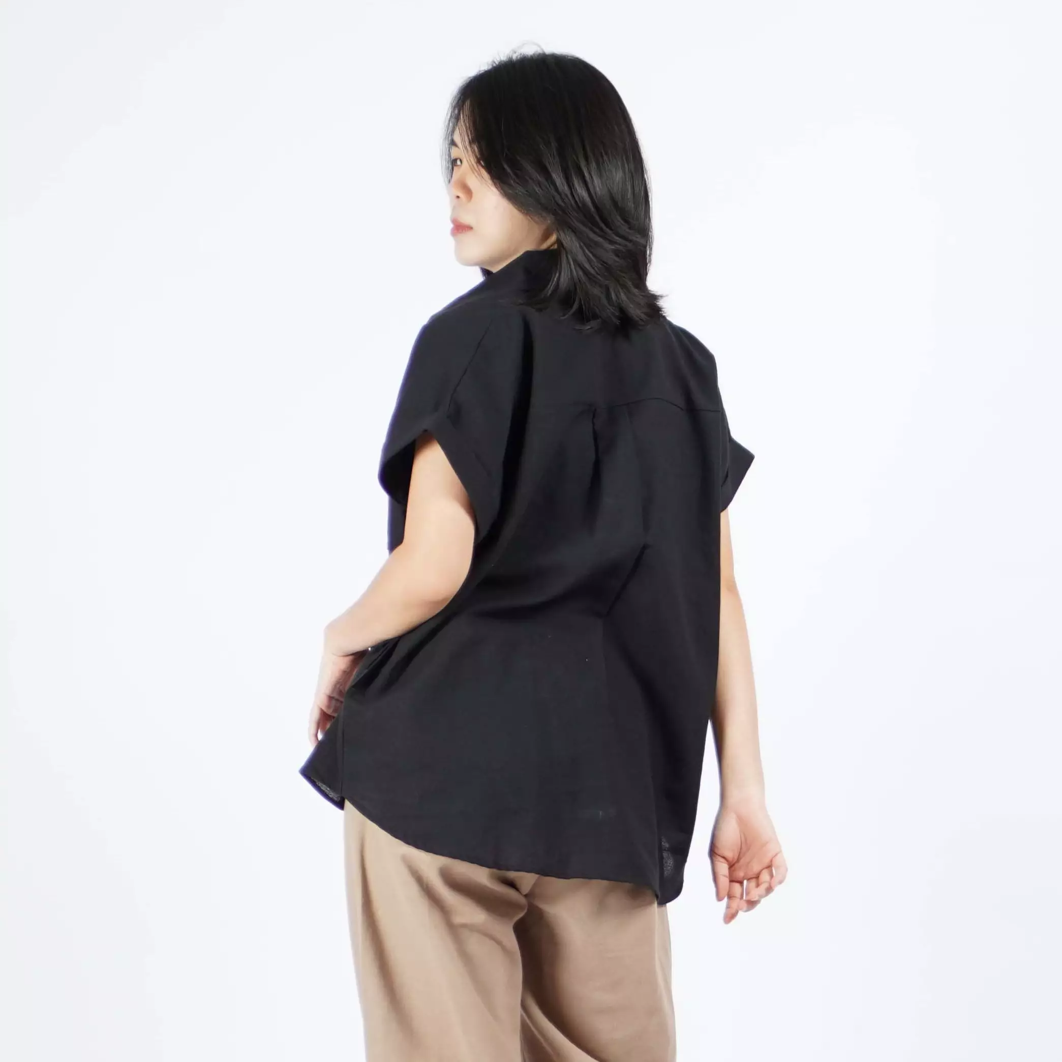  CARMEL Linen Shirt Kemeja Polos Wanita Katun Atasan Wanita - Hitam