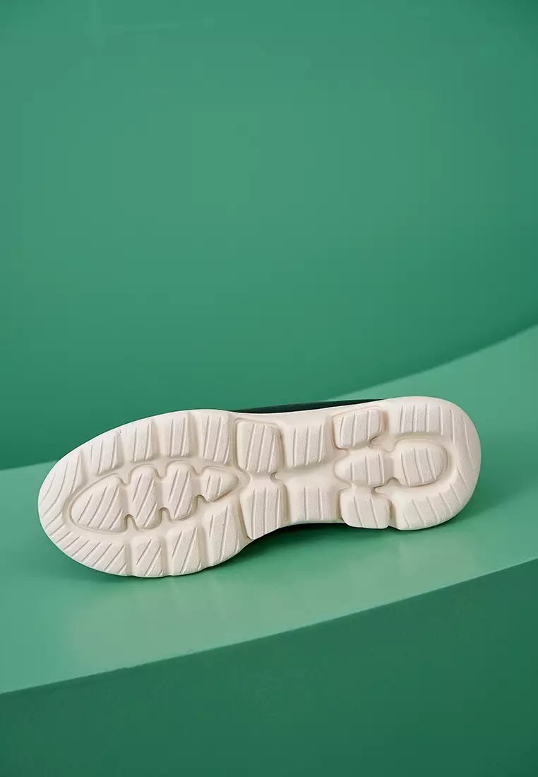 Penny Synthetic Leather Slip-Ons ALM888-1