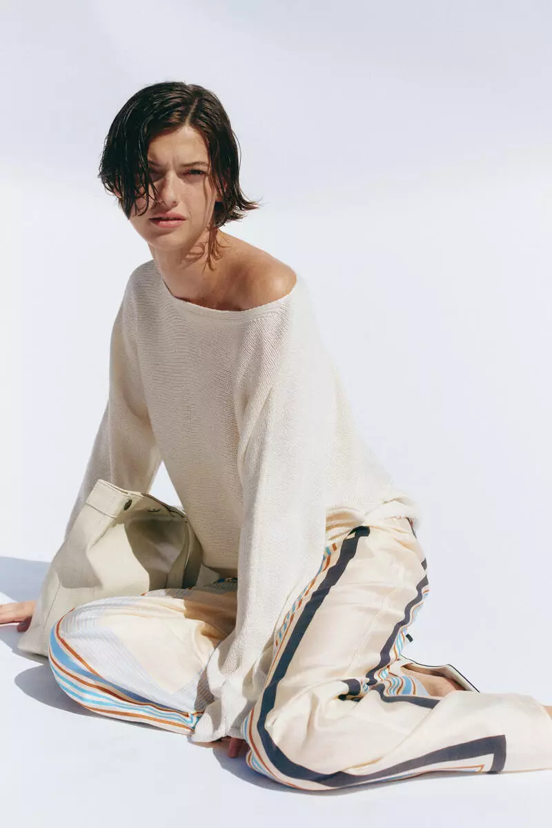 Wide drawstring trousers