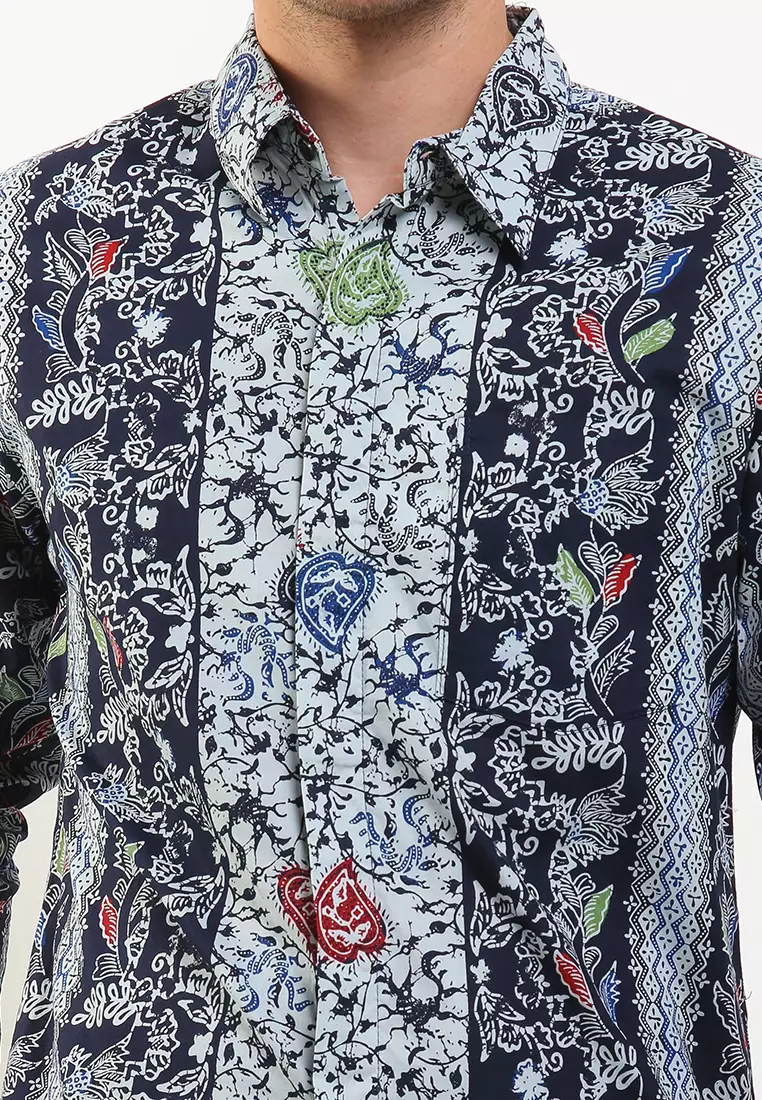 Kemeja Batik Body Fit Tumpal Hati