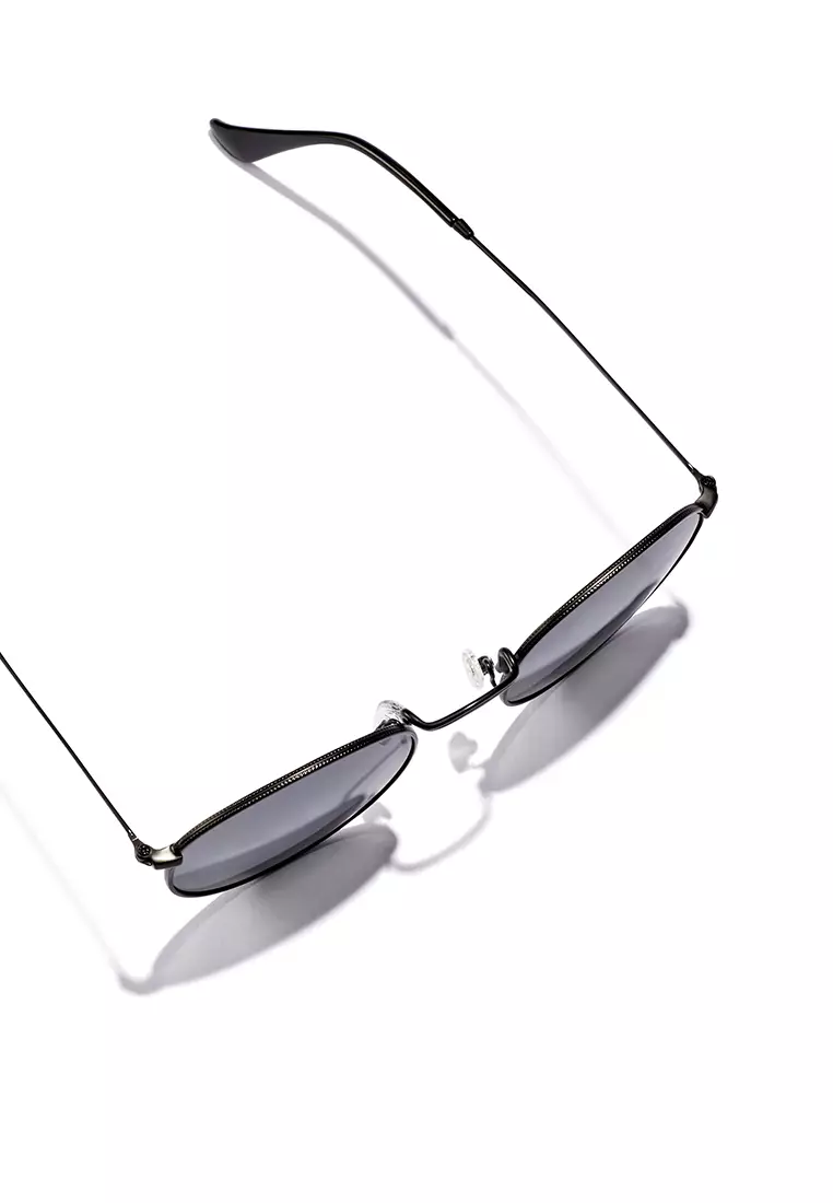 HAWKERS Moma Midtown Polarized Gold Green Sunglasses For Men And Women, Unisex. Official Product Designed In Spain