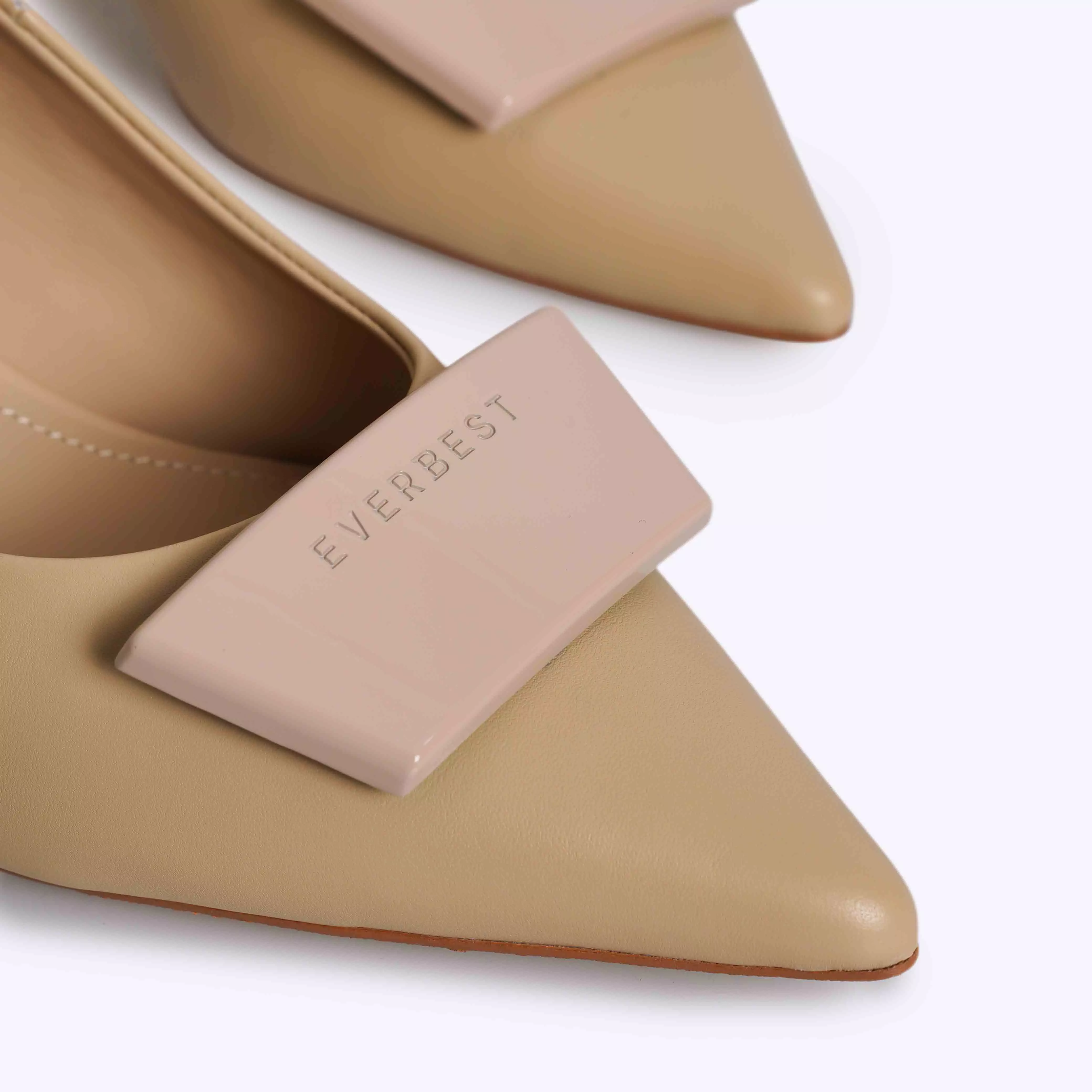 EVERBEST HILTA ALMOND