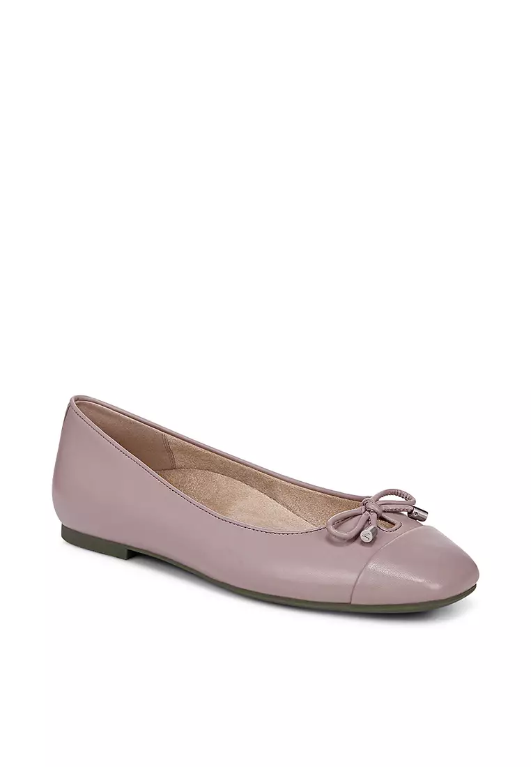 Discount on Vionic  shoes - SKU: Hyacinth Klara Women's Flat Shoes