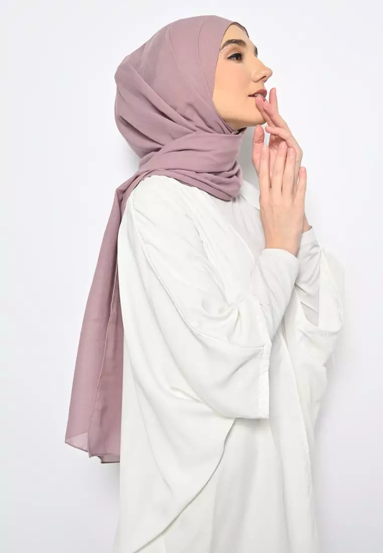 Pasmina Voal Gucci Jahit Tepi Taro