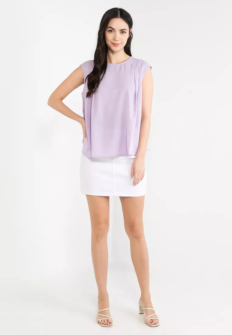 Wide Shoulder Pleat Detail Top