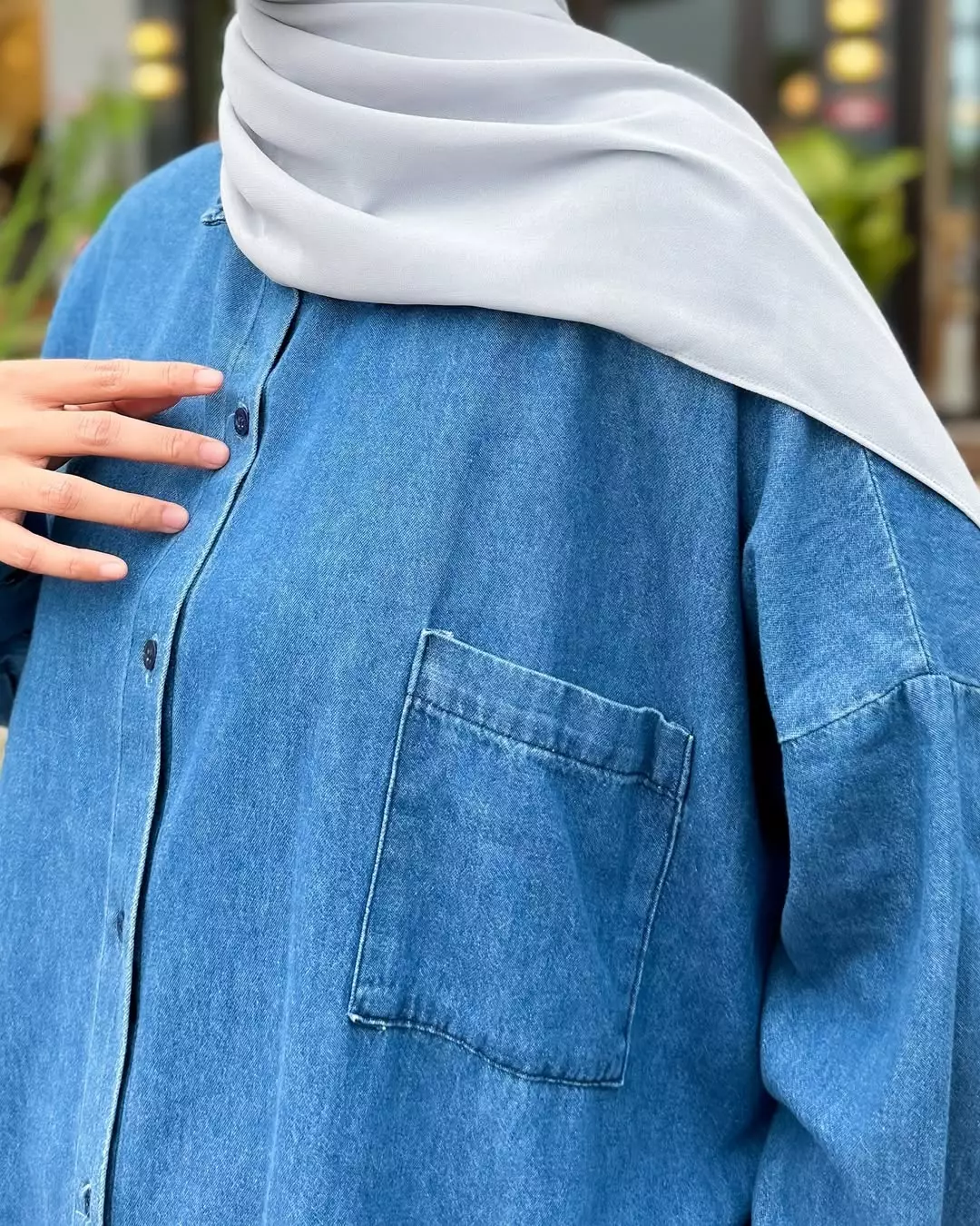 Atasan Kemeja Wanita - Oversize Denim Shirt Dira