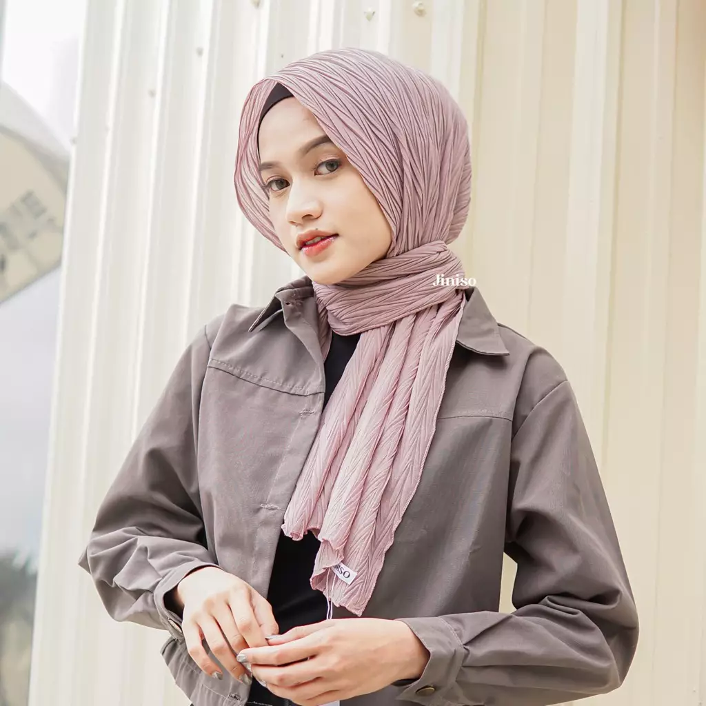 AURA Active Hijab Pashmina Flowy Plisket Breeze